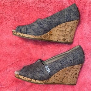 Toms Wedges
